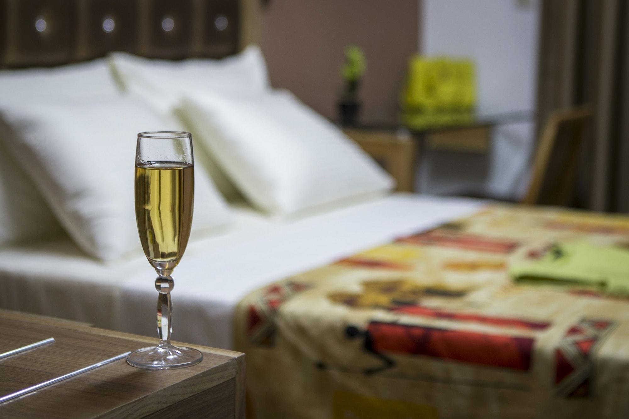 Wakola Hotel Fass ダカール エクステリア 写真