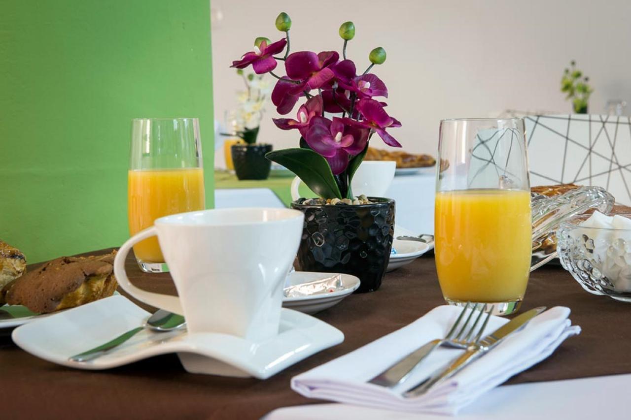 Wakola Hotel Fass ダカール エクステリア 写真
